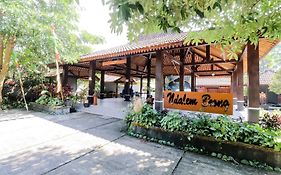 Omah Rohadi Syariah by Ndalem Beong